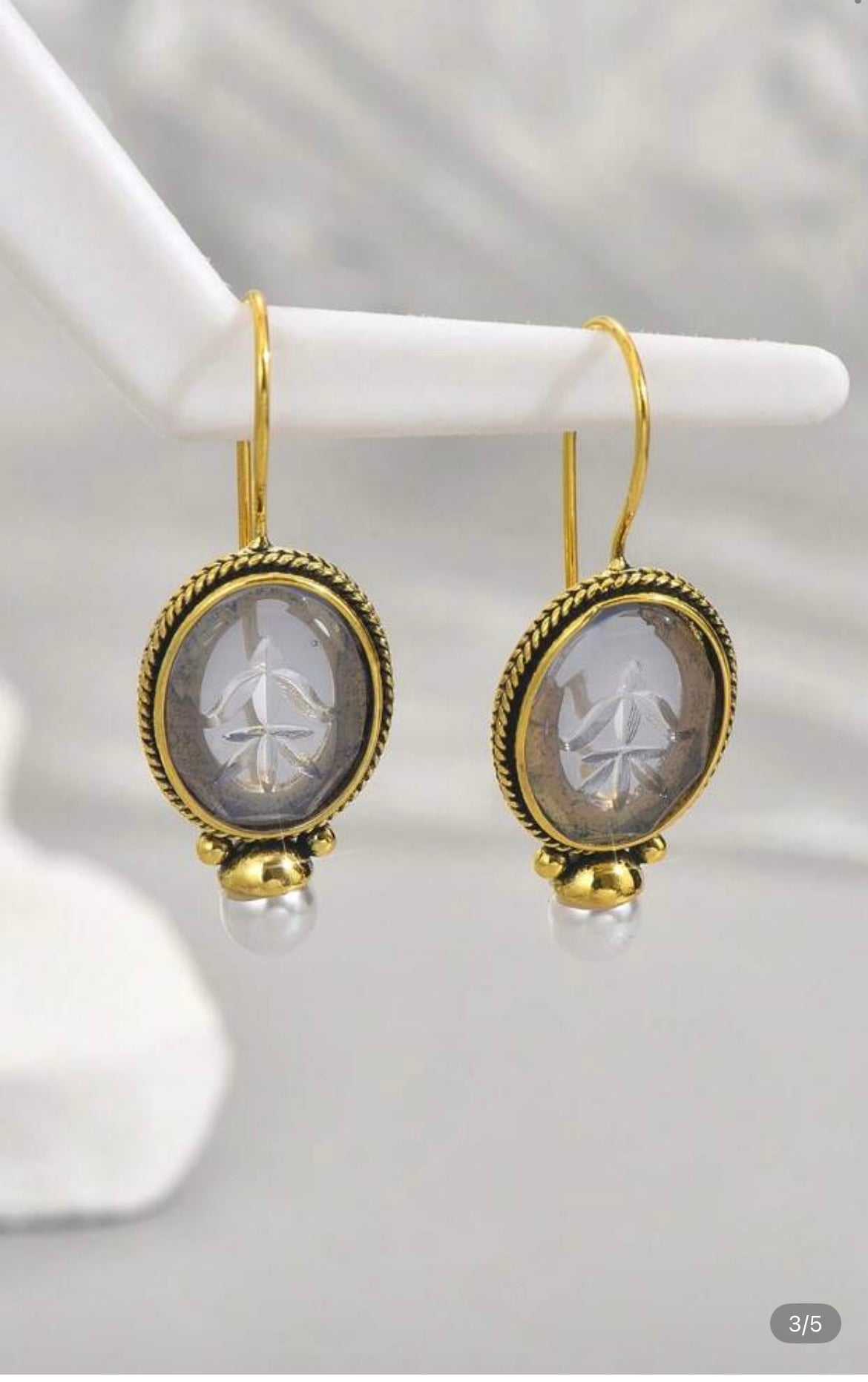 Olivia earrings