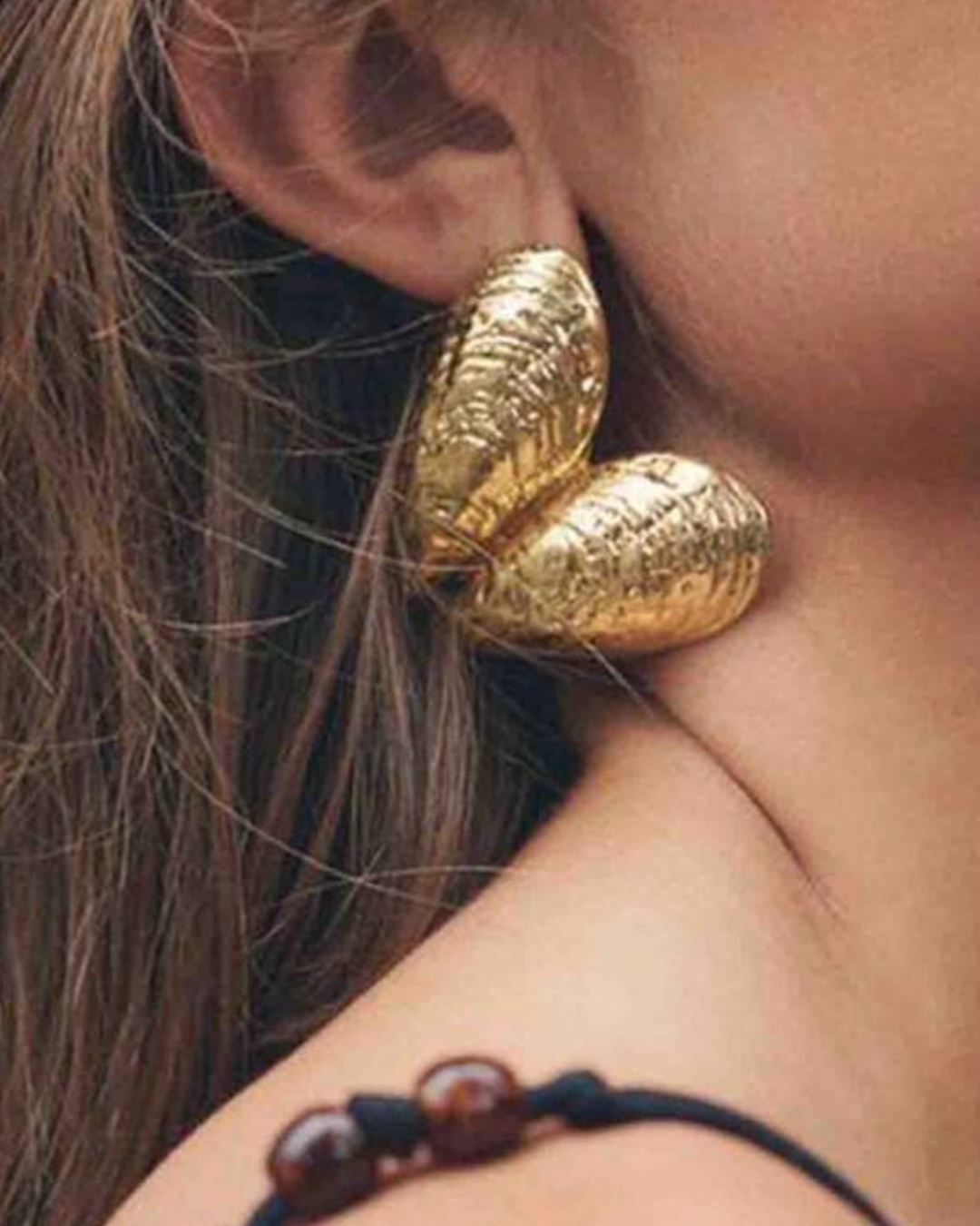 Coquille earrings
