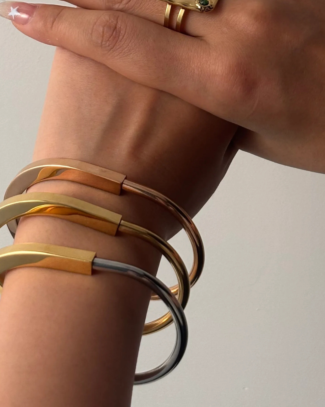 Mia chain bracelets