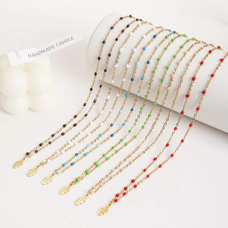 Feuilles necklaces