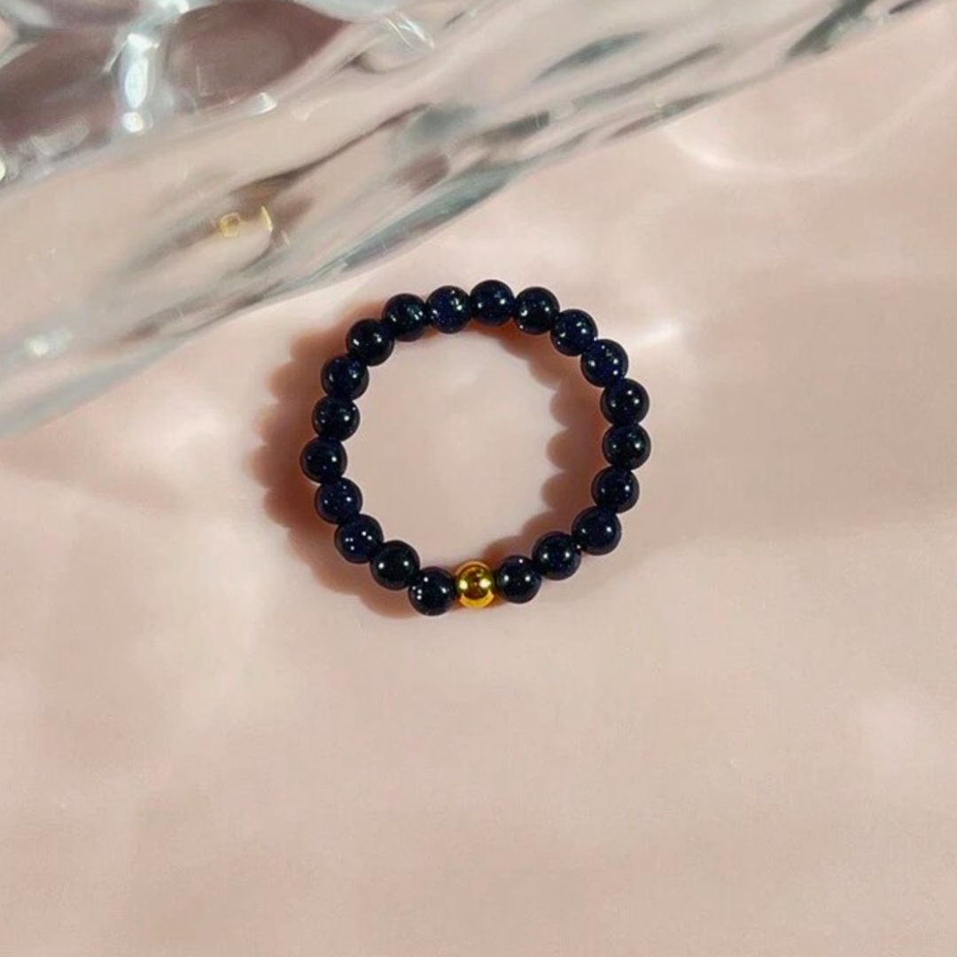 Alaia natural stone rings