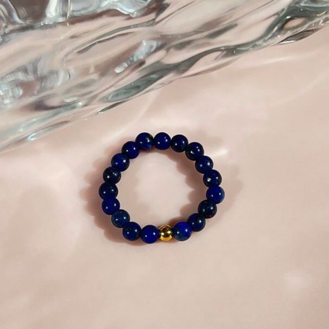 Alaia natural stone rings
