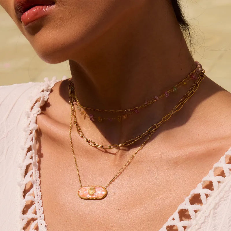 Ama necklaces
