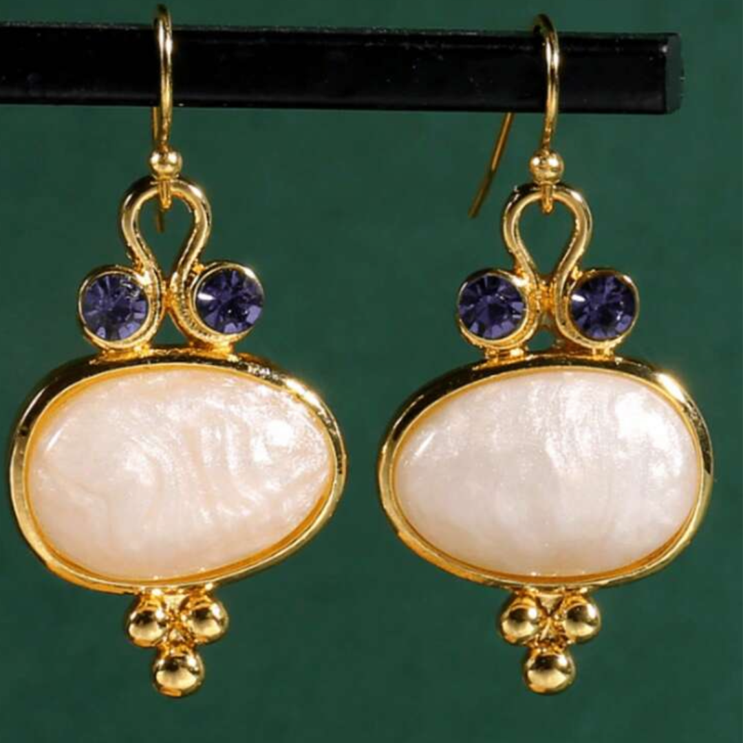 Olivia earrings