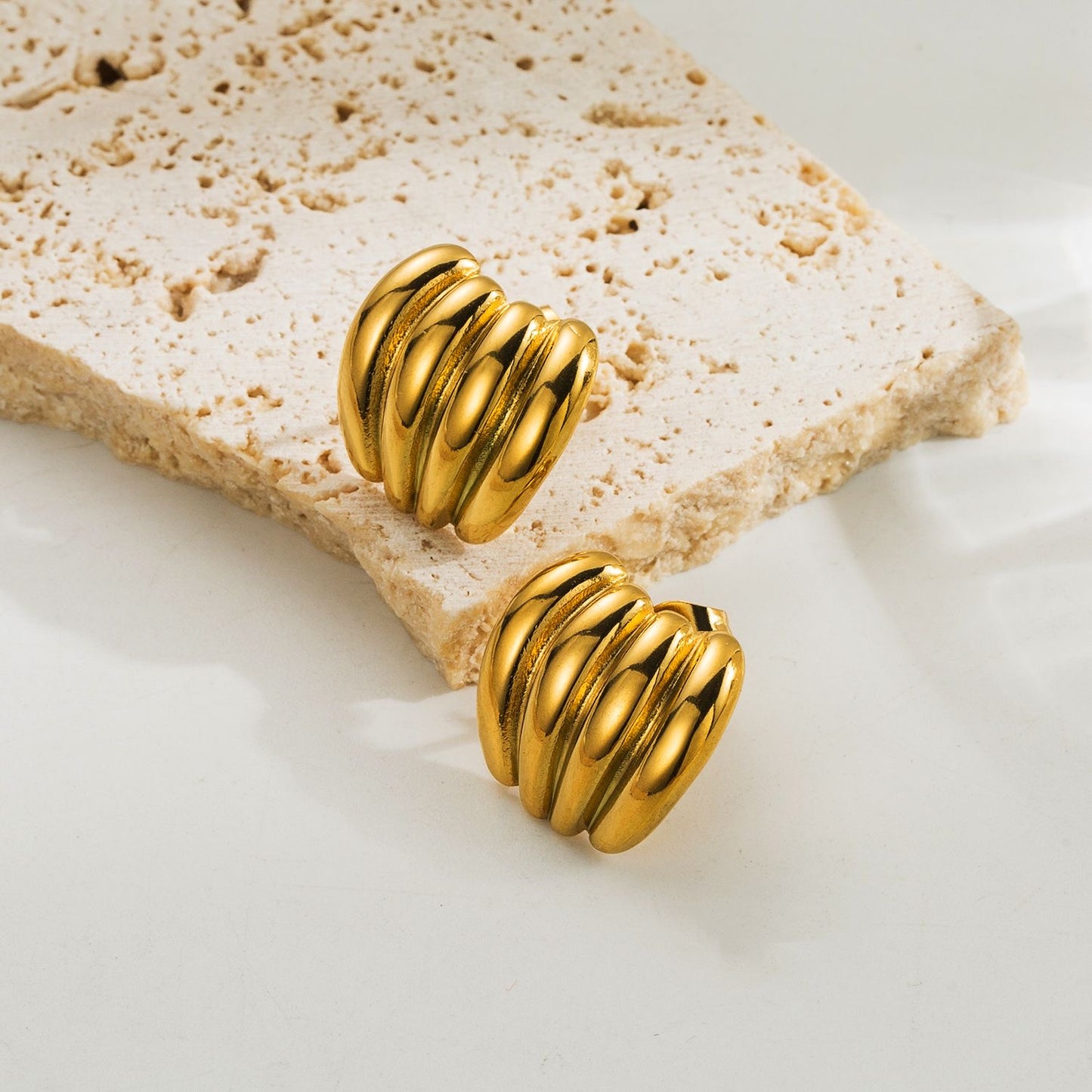 Banane Earrings