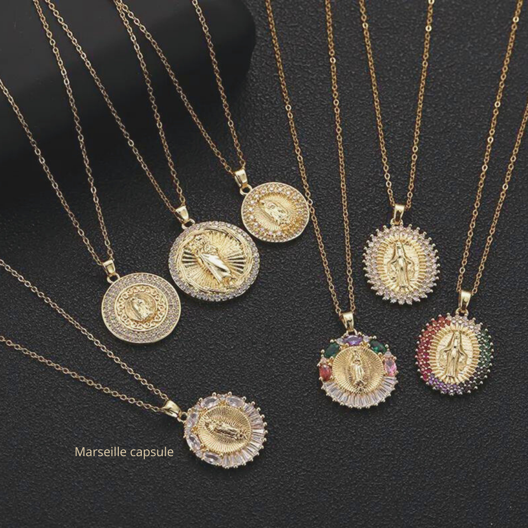 Médaille Necklaces