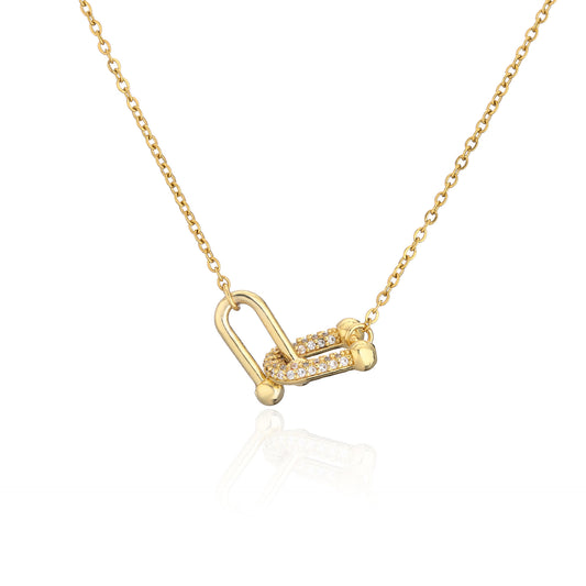Élégance necklaces