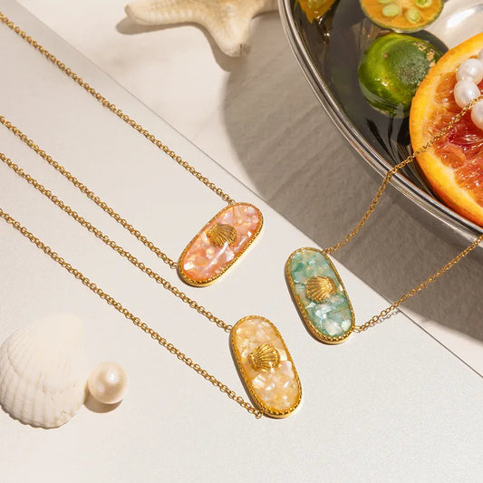 Ama necklaces
